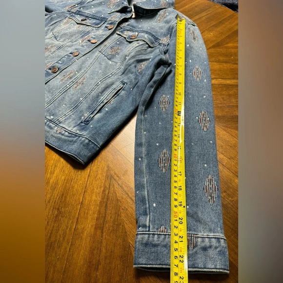 Sam Edelman Billie Oversized Trucker Jacket Med Rhinestone Embroidery Concert - Picture 7 of 11